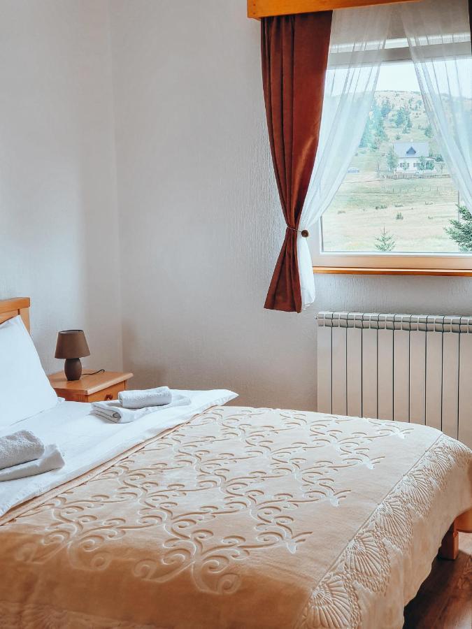 Apartmani Stari Gaj Žabljak Esterno foto