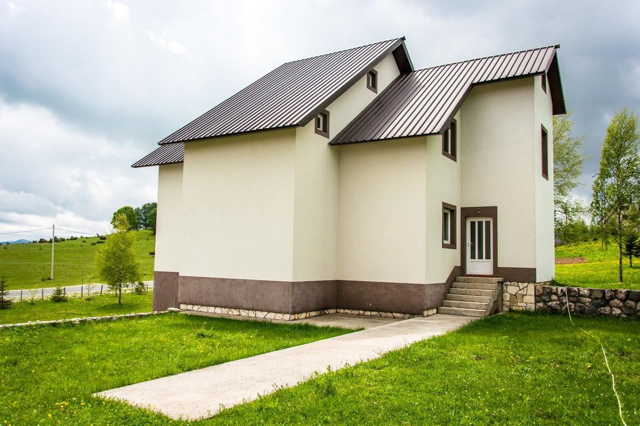Apartmani Stari Gaj Žabljak Esterno foto